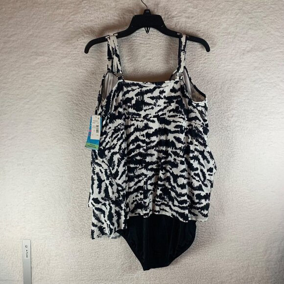 Swim Solutions Womens Tummy Control Tiered V-Neck Fauxkini Swimsuit Size 24W NWT - Picture 5 of 9